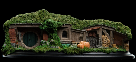 Weta Hobbit Hole.  19 and 20 Pine Grove